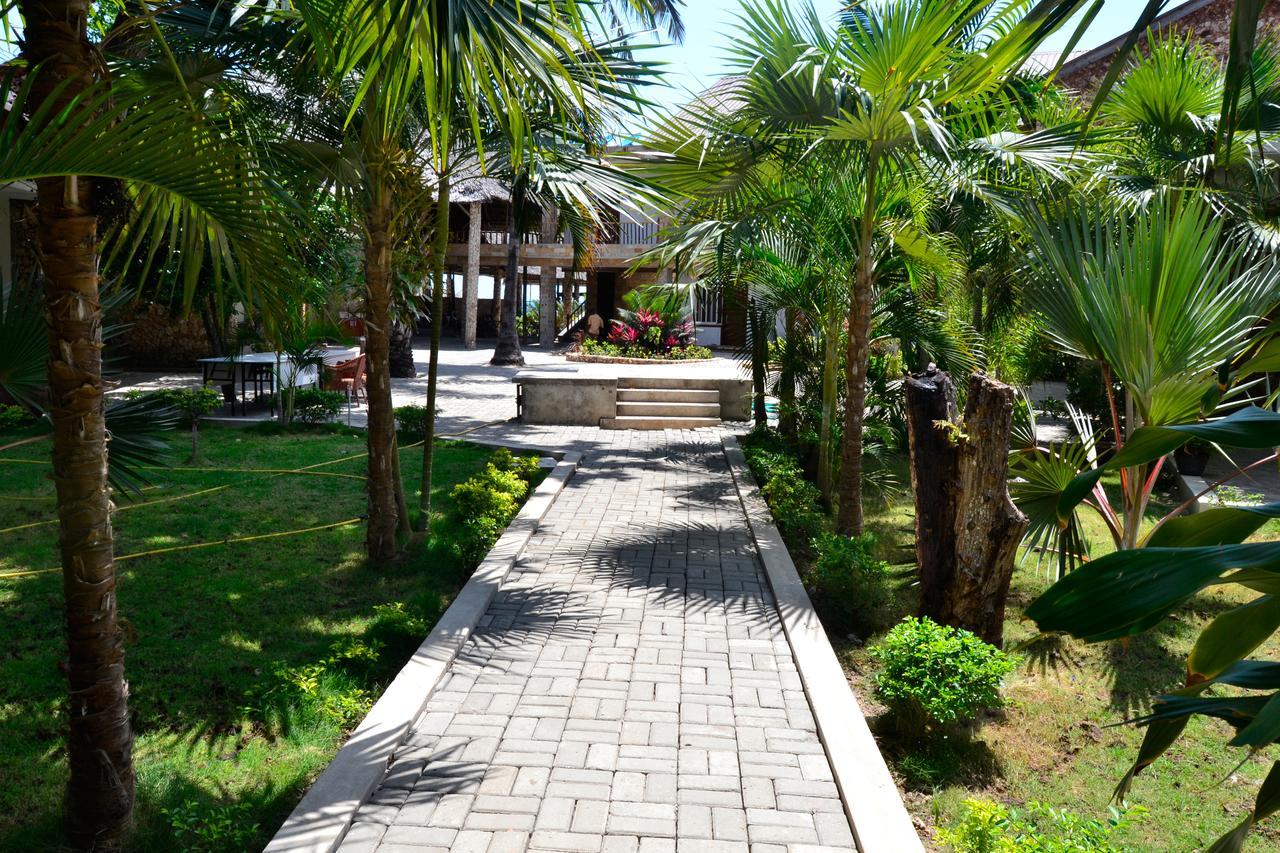 Serene Beach Resort Dar es Salaam Exterior foto